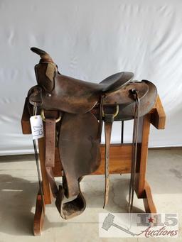 Macpherson Western Roping Saddle