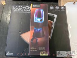 Porcelain Plate. Panini Maker. Wine Aerator