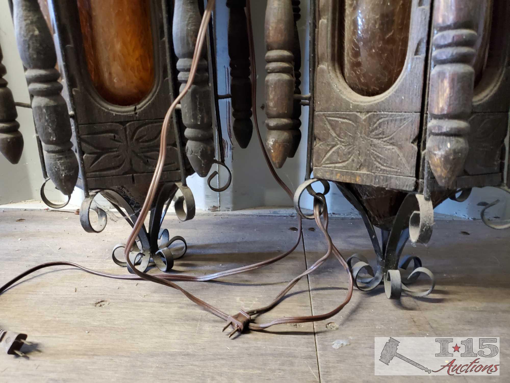 2 Lights Fixtures