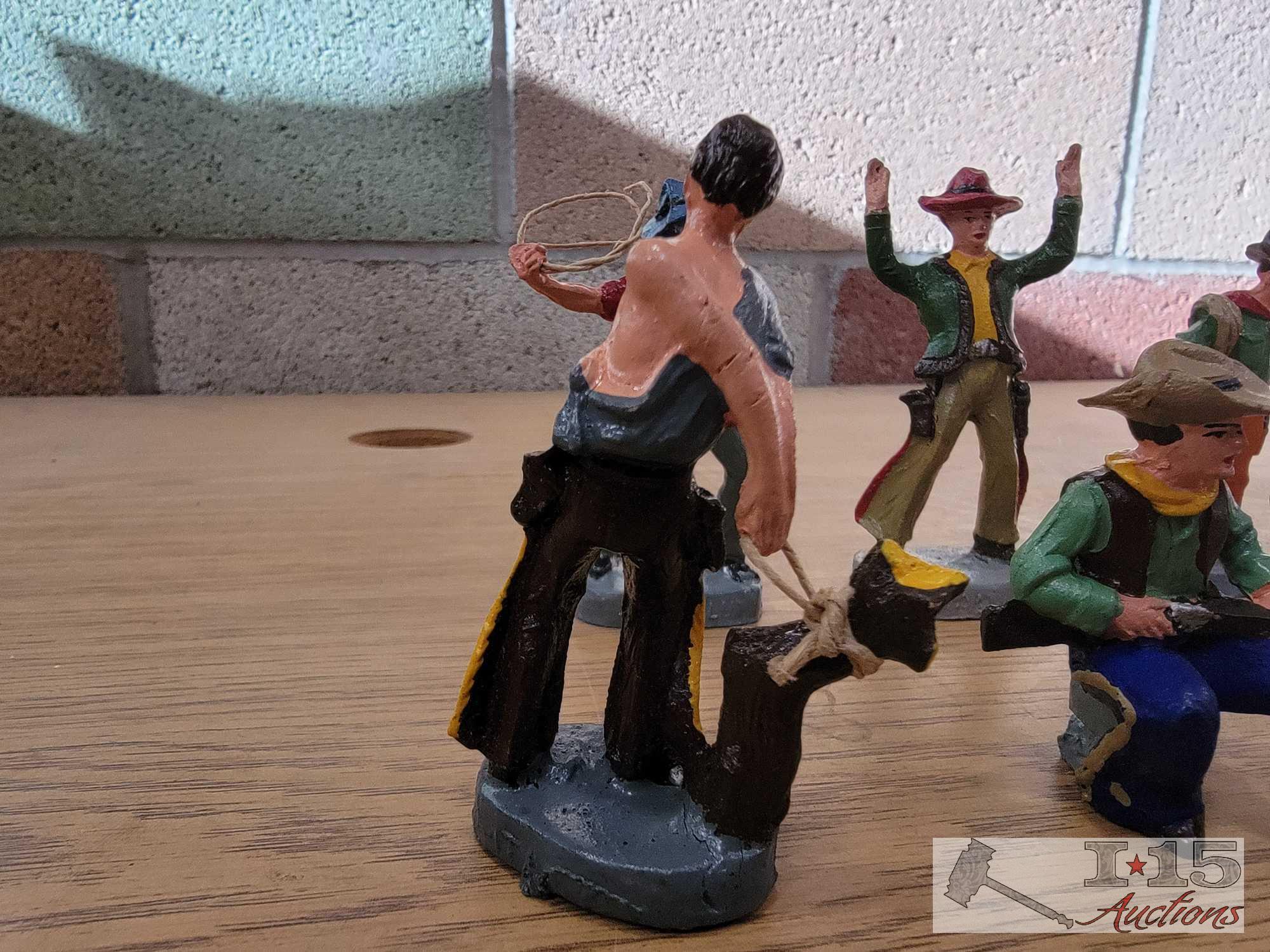 1950s Chialu Figures