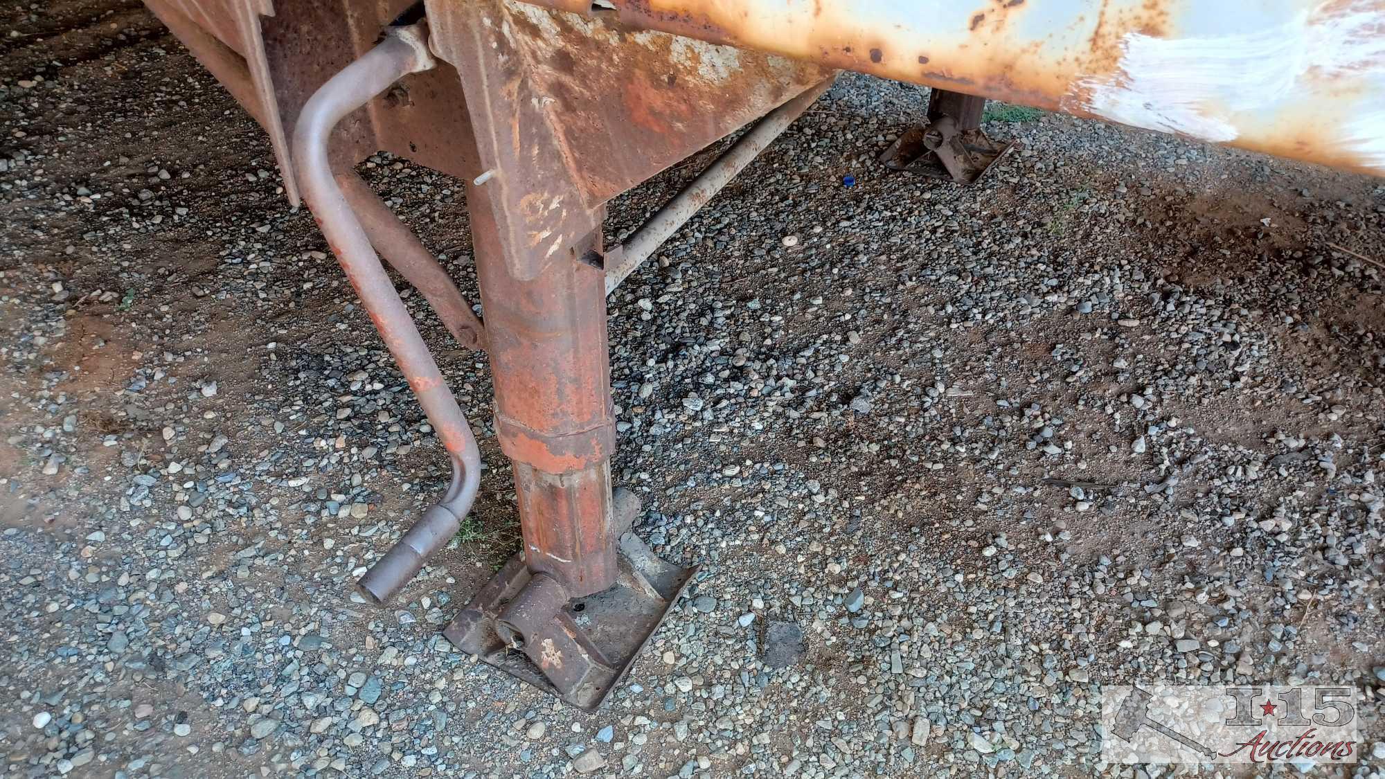 Full Machine Shop with 40? Semi Trailer