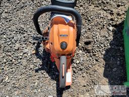 Echo CS-490 Gas Chain Saw