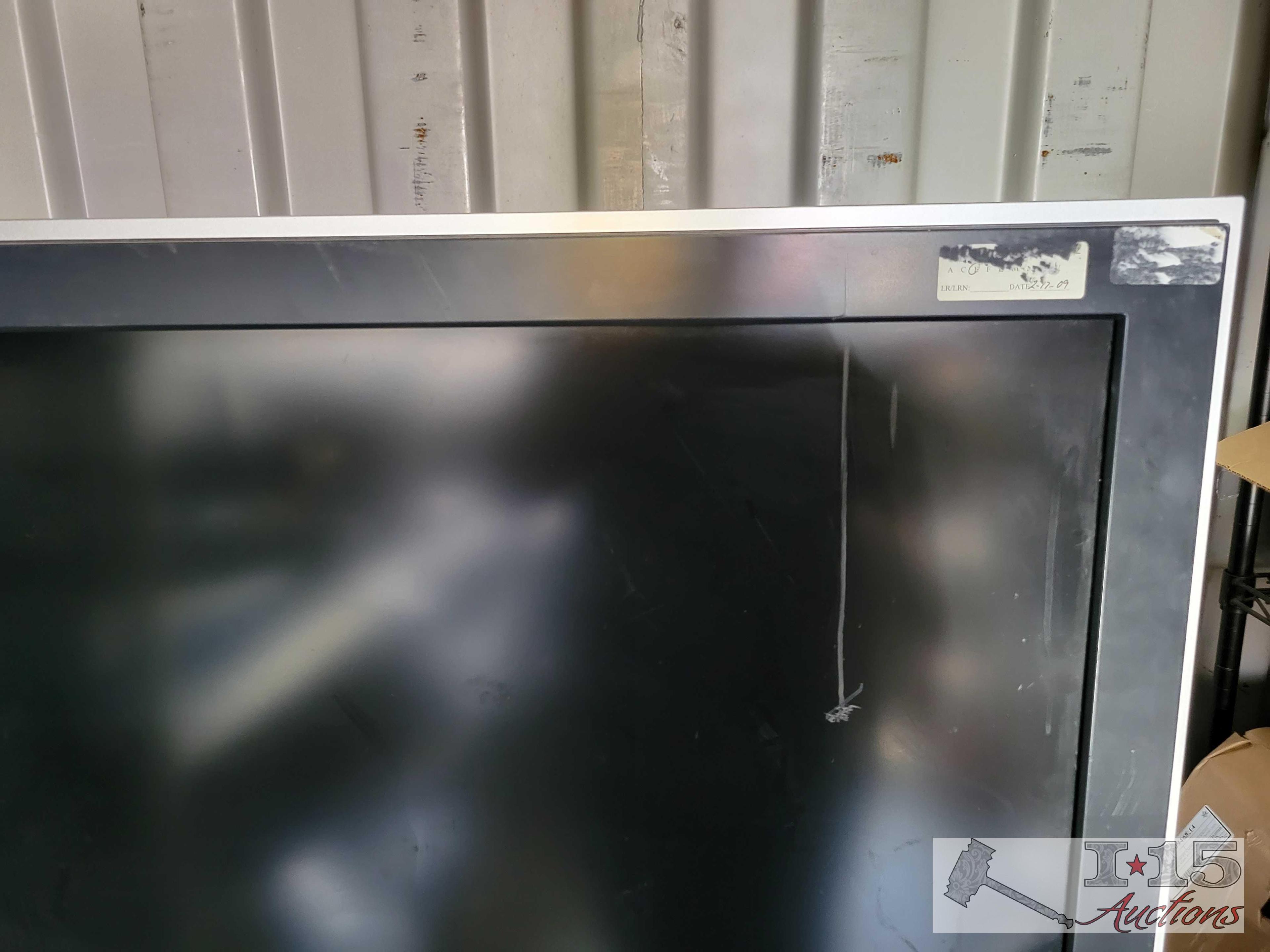 42" Vizio HDTV With power cord