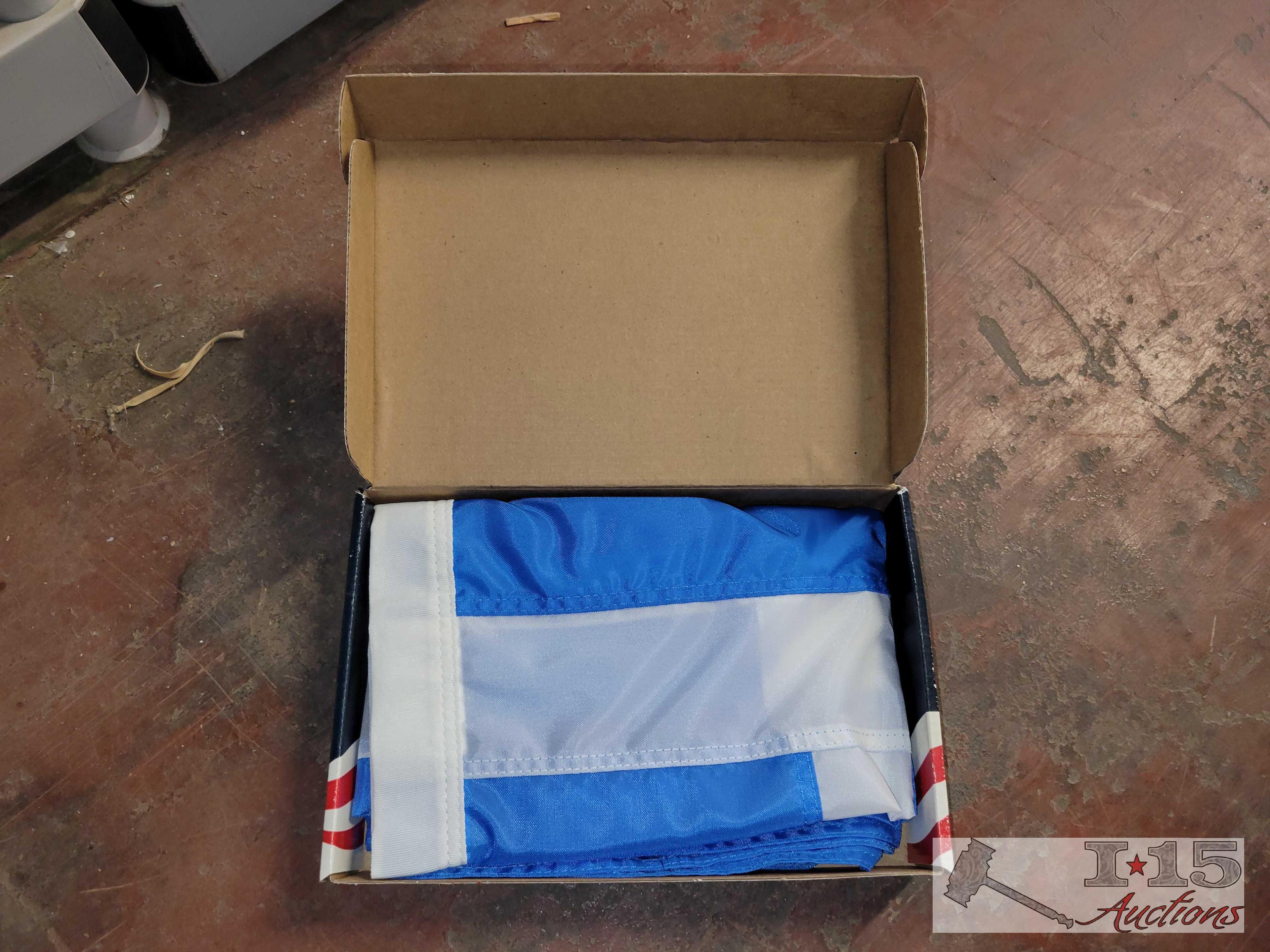 (21) Nylon Flags