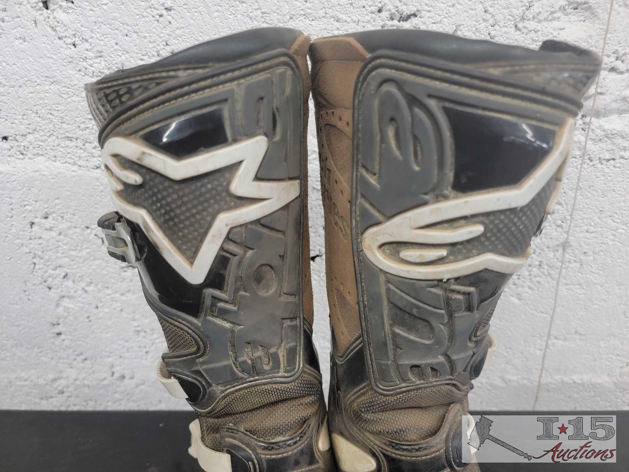 Alpine Star Tech 8 and Vintage Gaerne Riding Boots