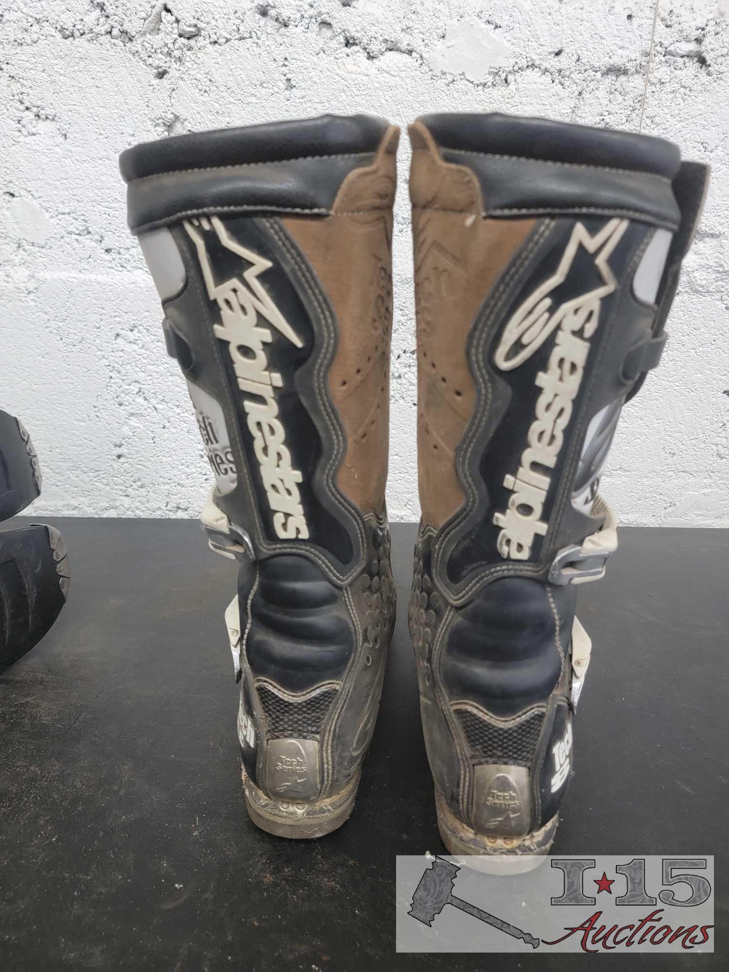 Alpine Star Tech 8 and Vintage Gaerne Riding Boots