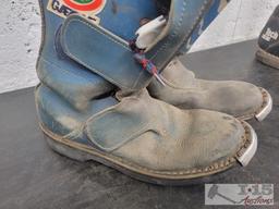 Alpine Star Tech 8 and Vintage Gaerne Riding Boots