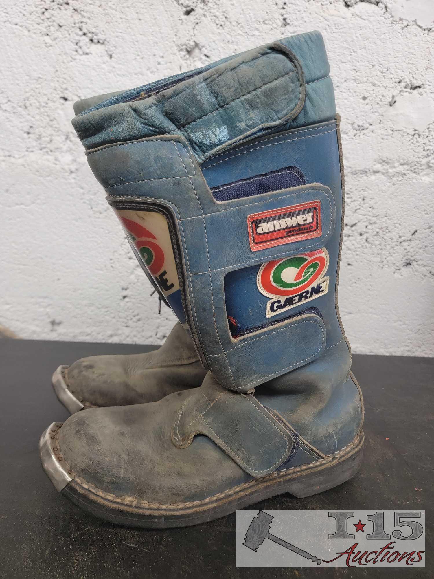 Alpine Star Tech 8 and Vintage Gaerne Riding Boots