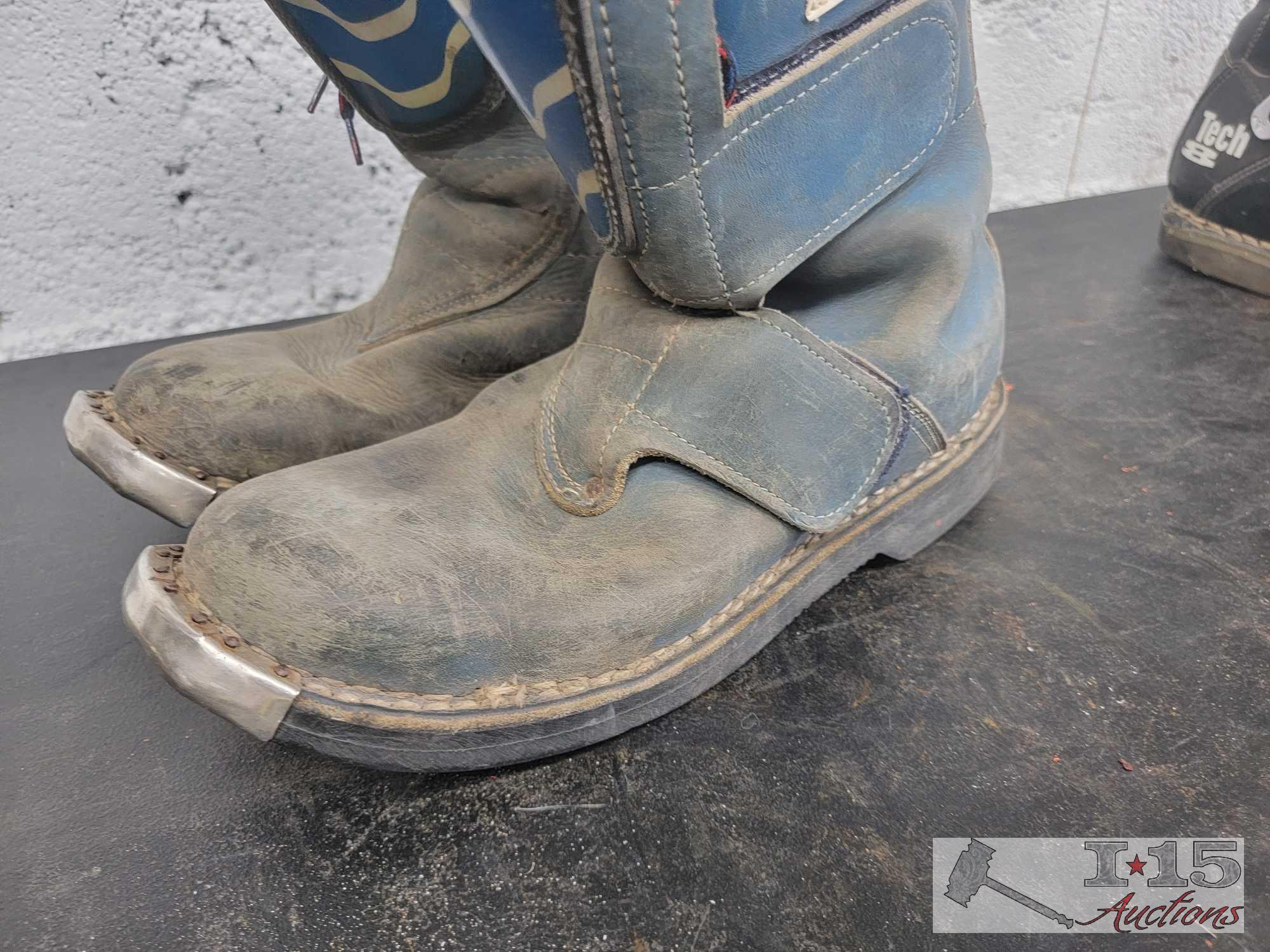 Alpine Star Tech 8 and Vintage Gaerne Riding Boots
