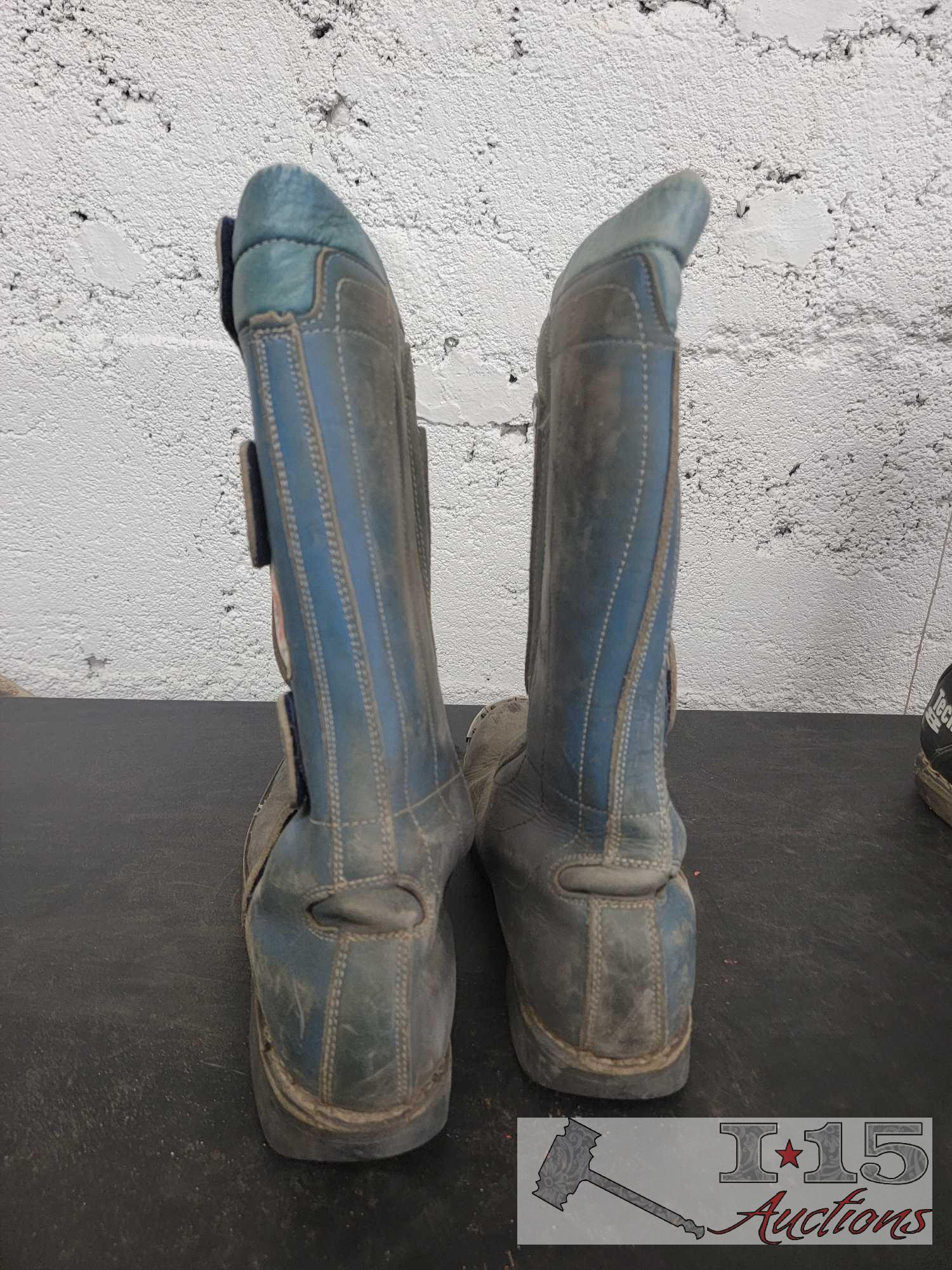 Alpine Star Tech 8 and Vintage Gaerne Riding Boots