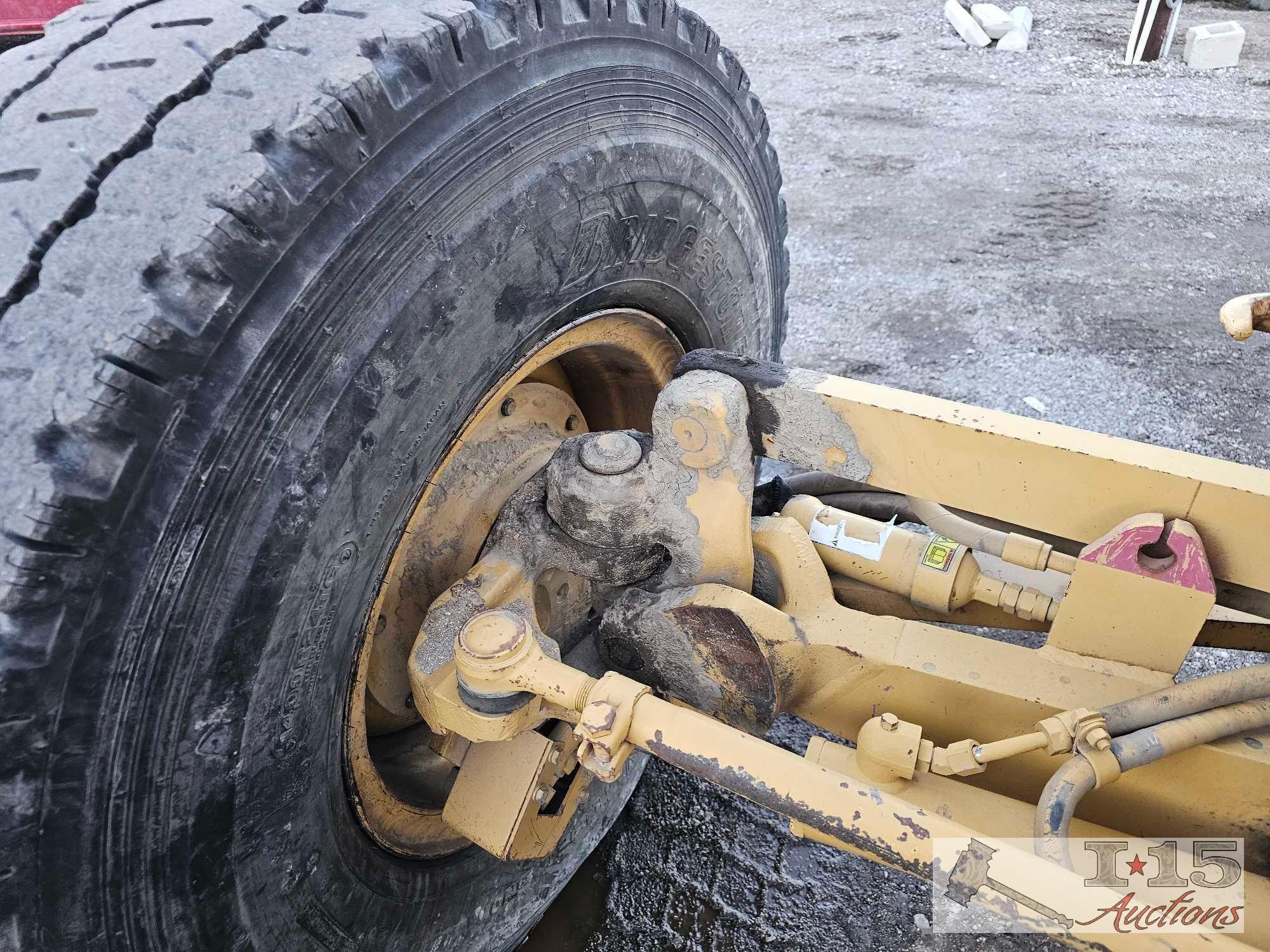 2005 Caterpillar Grader 143H