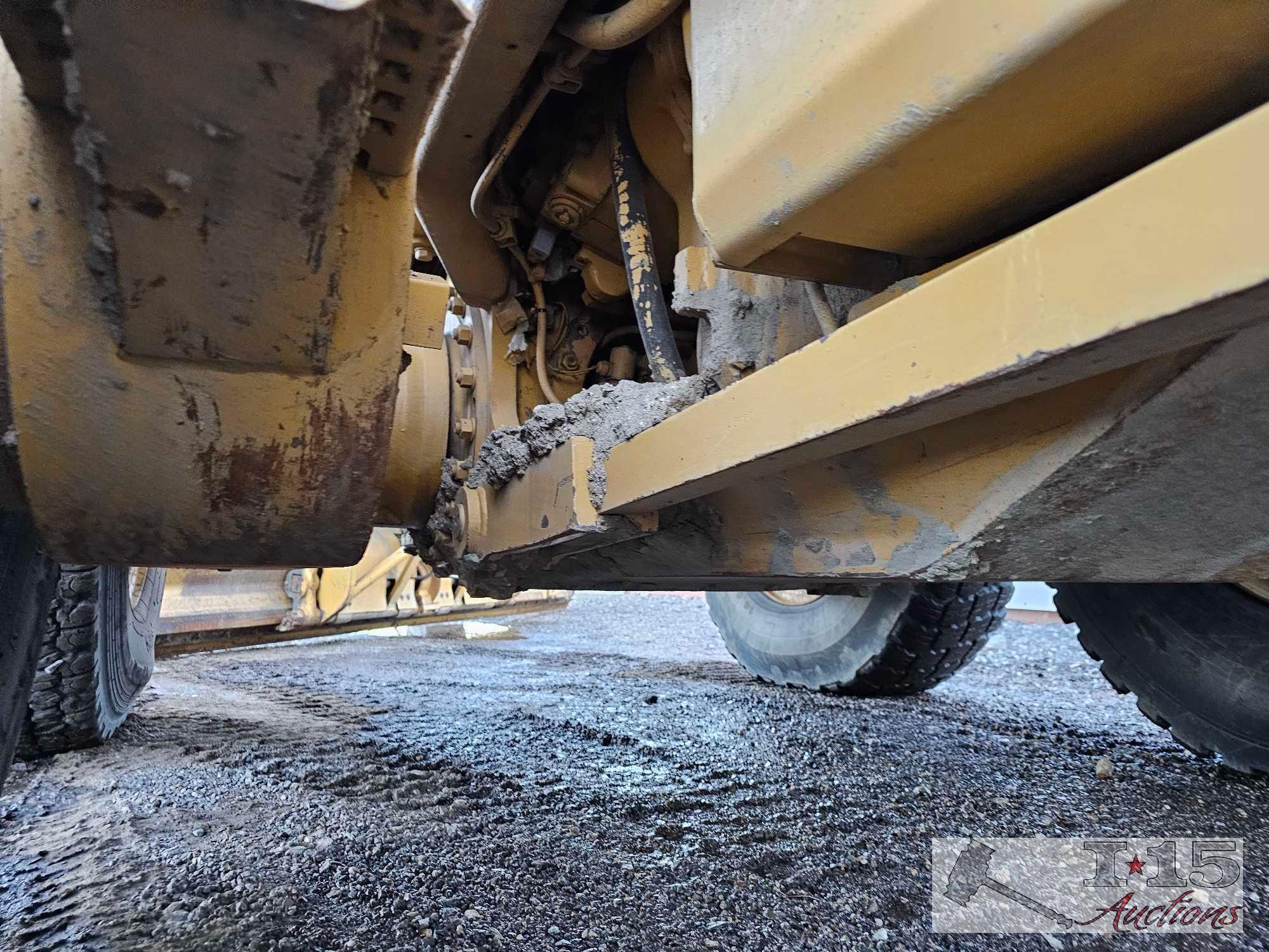 2005 Caterpillar Grader 143H
