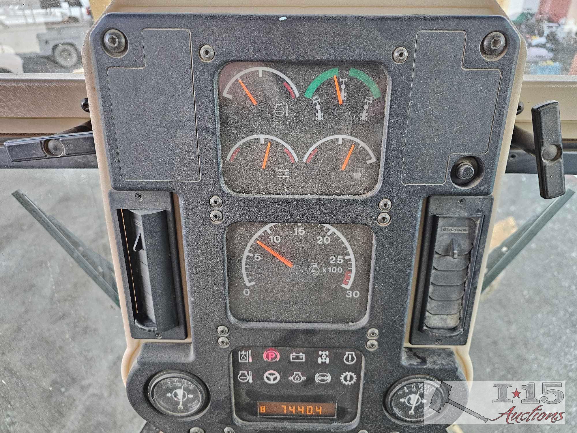 2005 Caterpillar Grader 143H