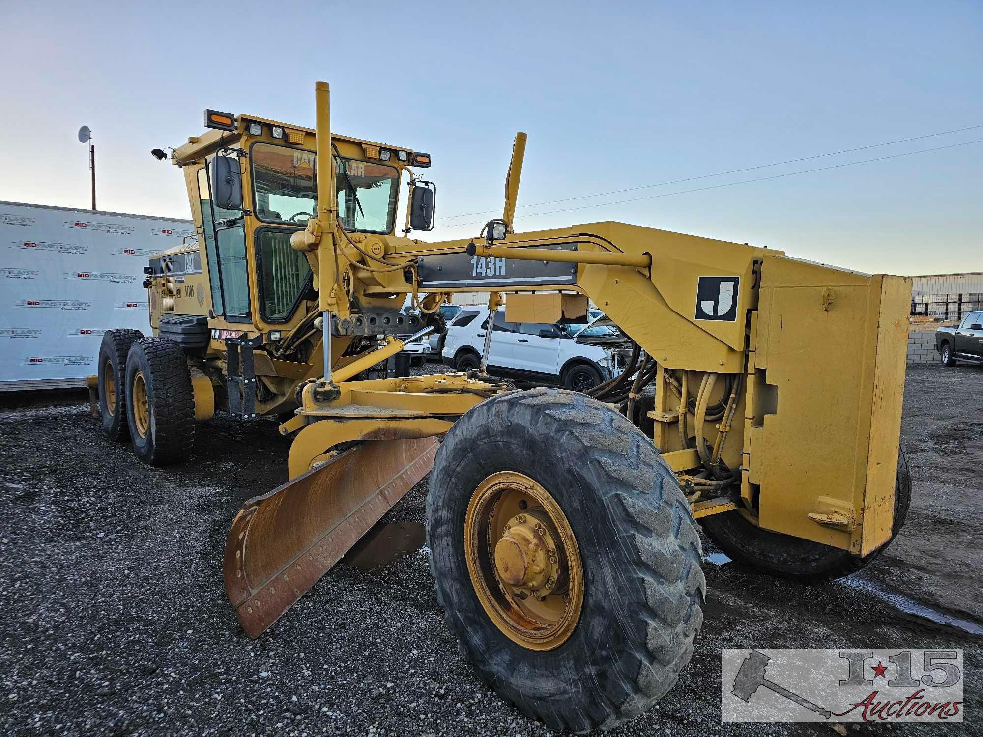 2005 Caterpillar Grader 143H