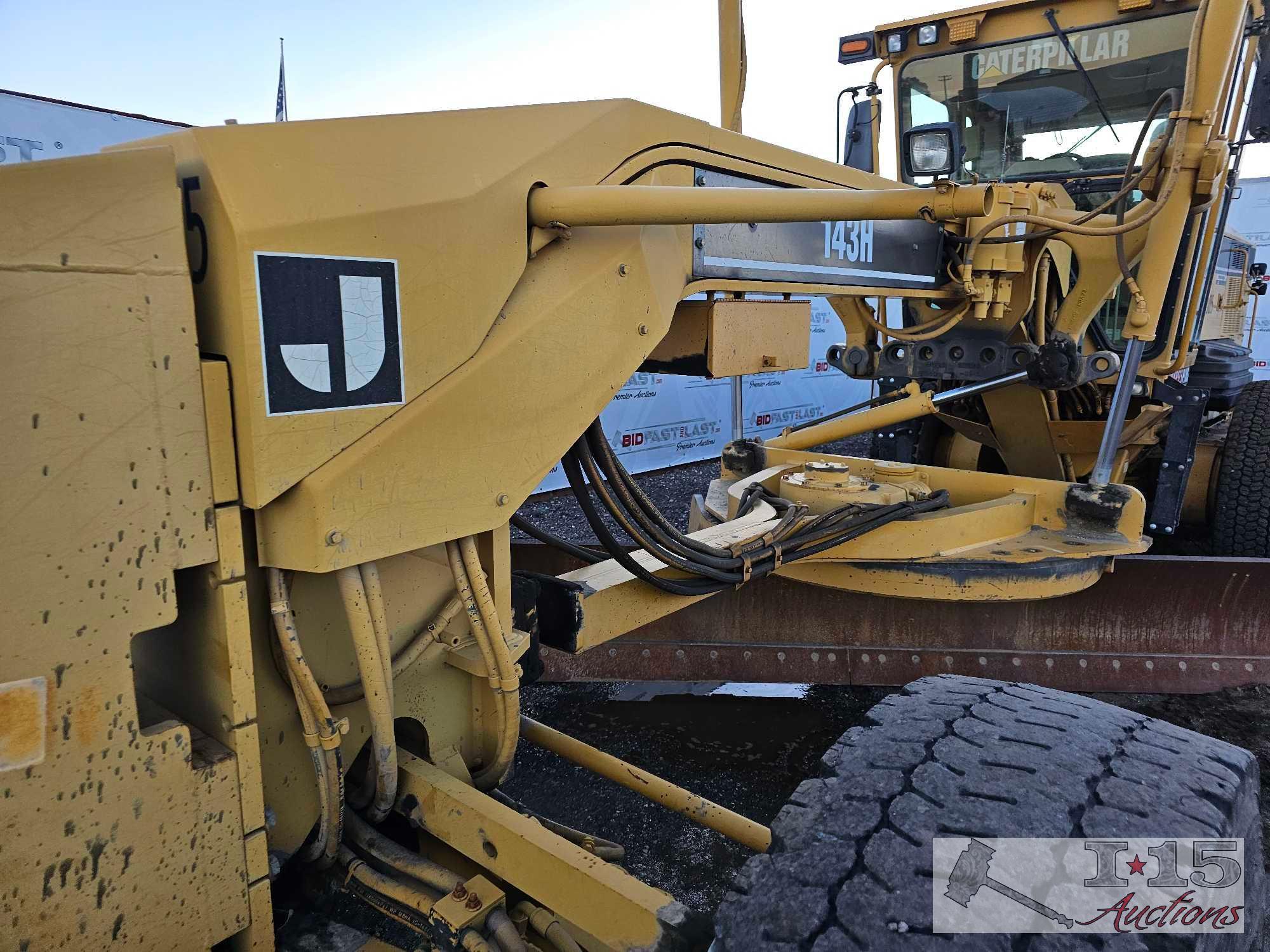 2005 Caterpillar Grader 143H