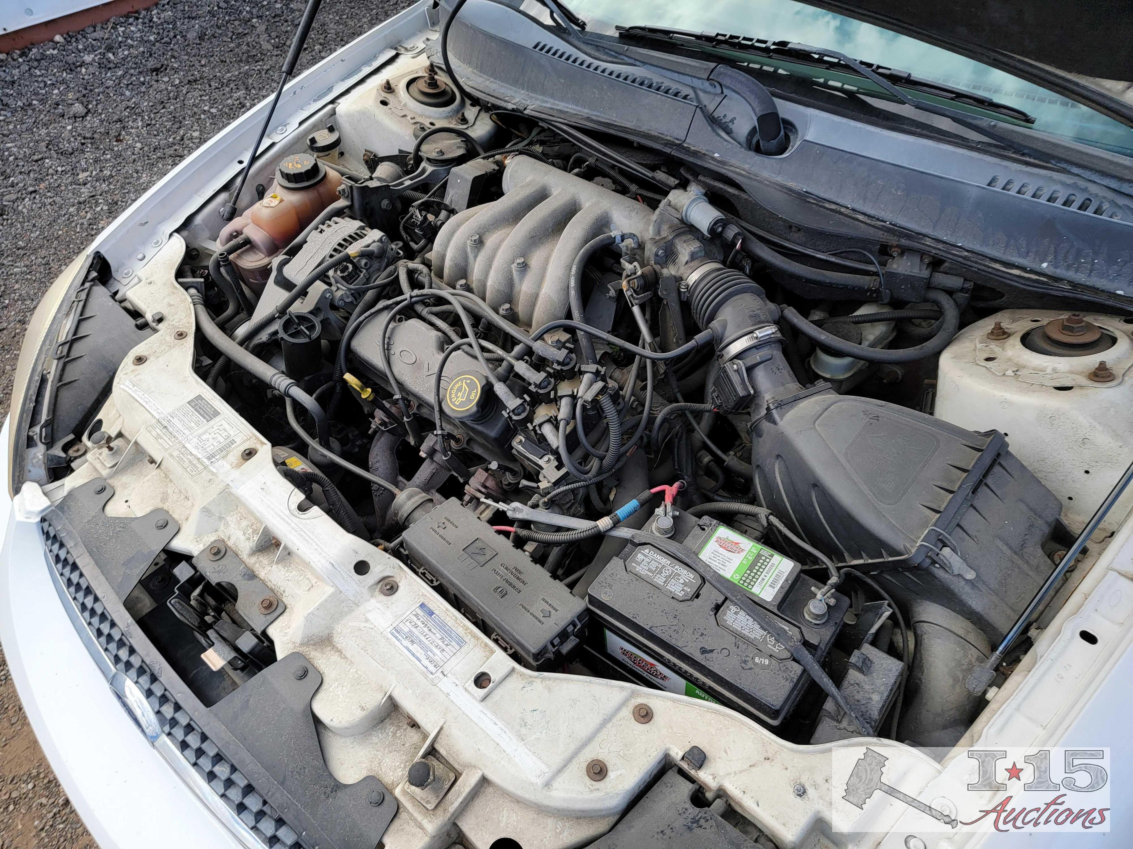 2000 Ford Taurus