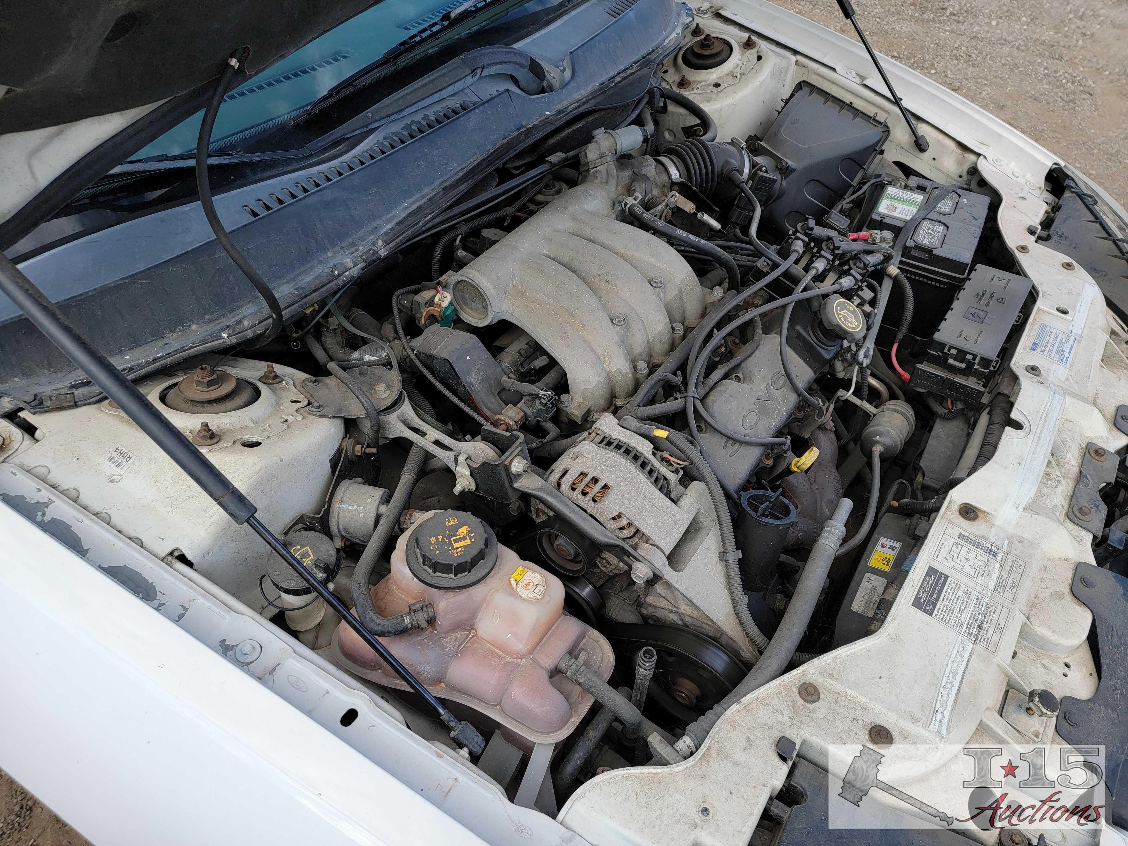 2000 Ford Taurus