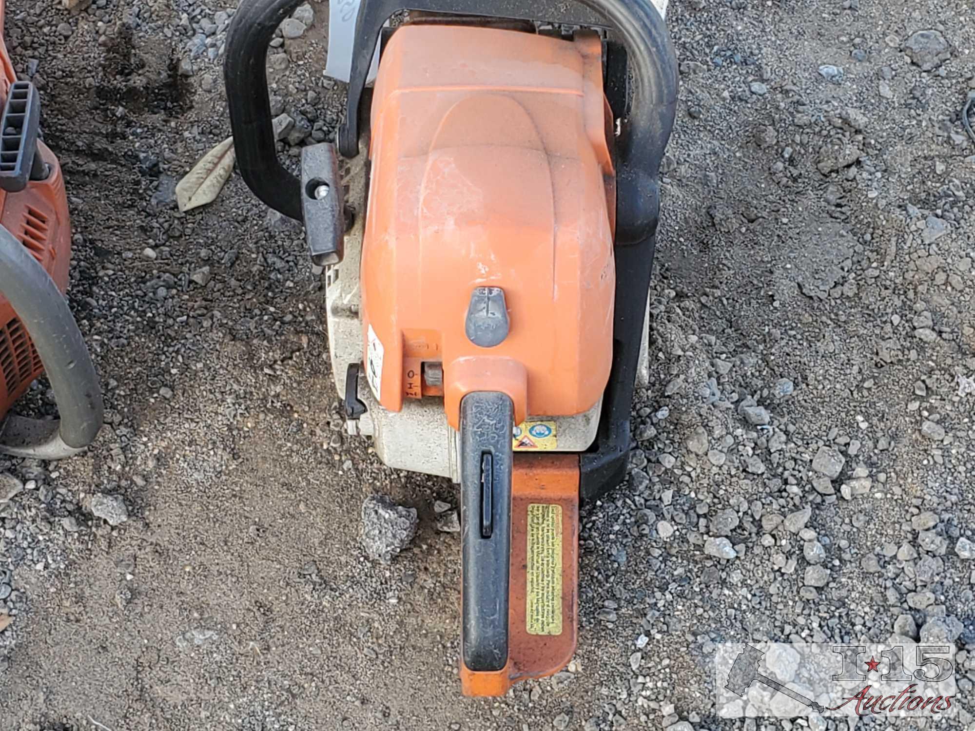 2 Chain Saws