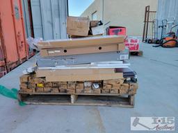 Assorted 4' Light Bars, Zircon MultiScanner, Electric Water Timer, Electrical Outlet Strip
