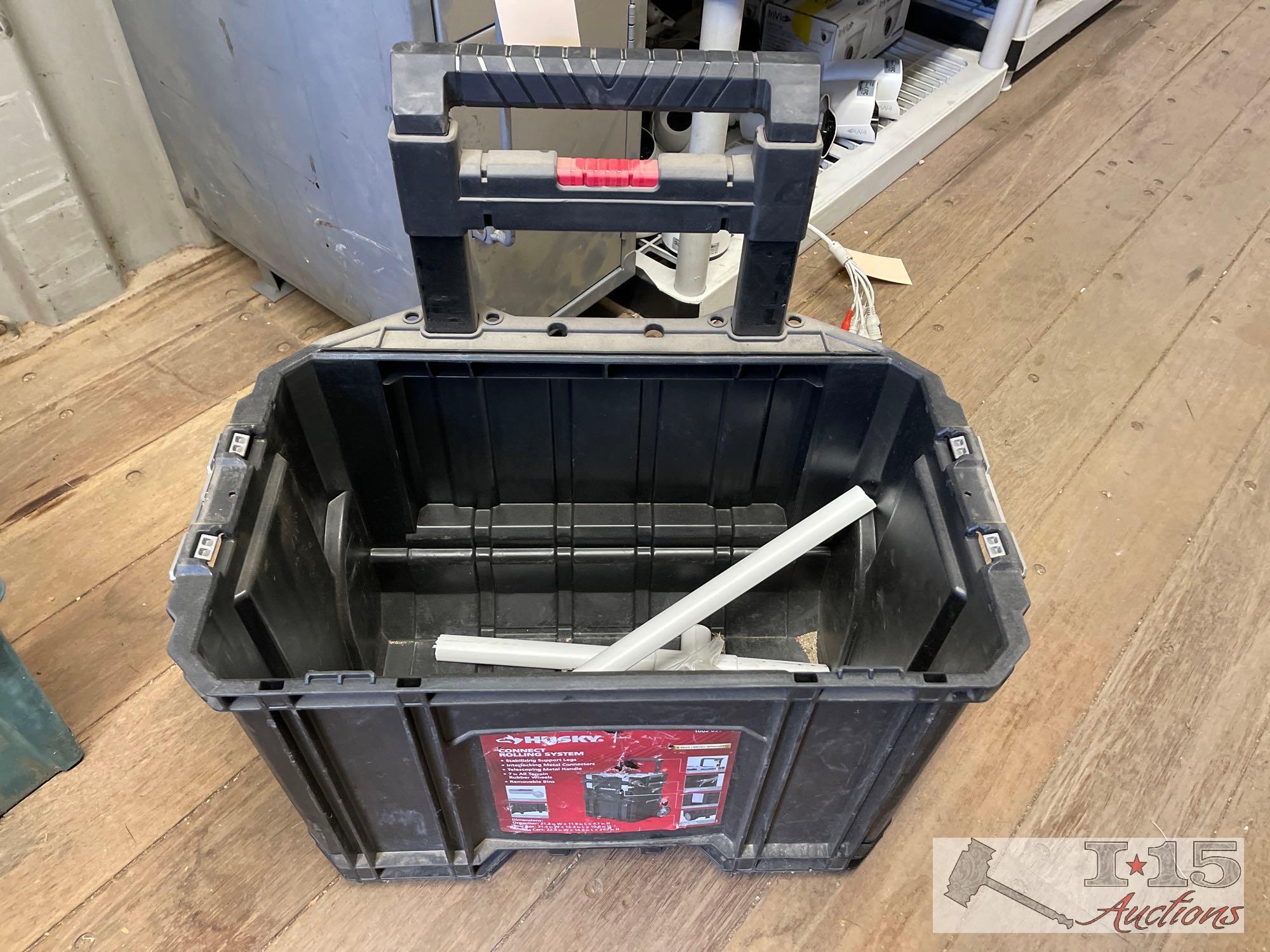 Husky Cantilever Toolbox