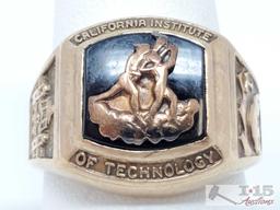 10k Gold 1943 Class Ring, 12.7g