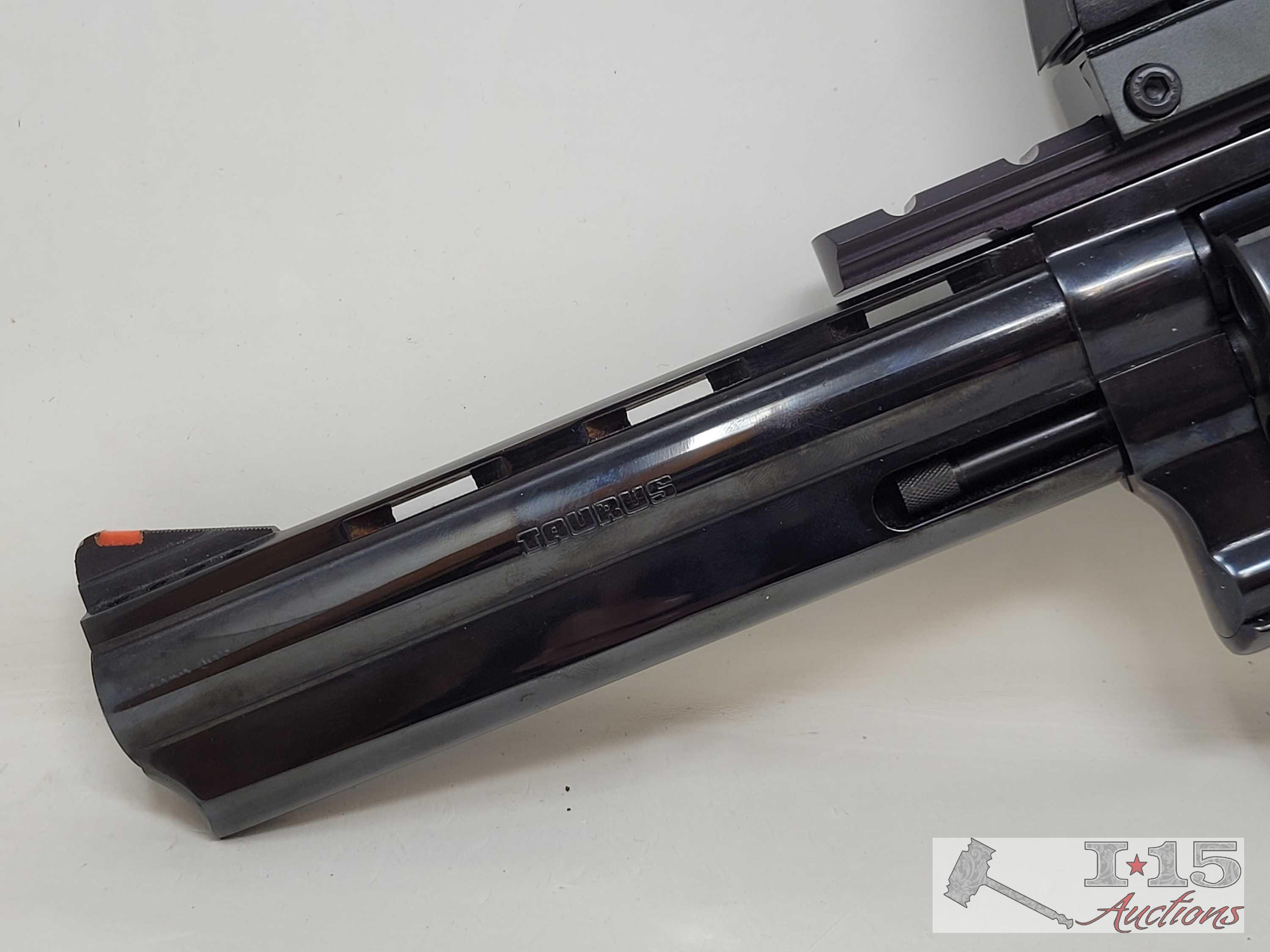 Taurus 44 .44mag Revolver