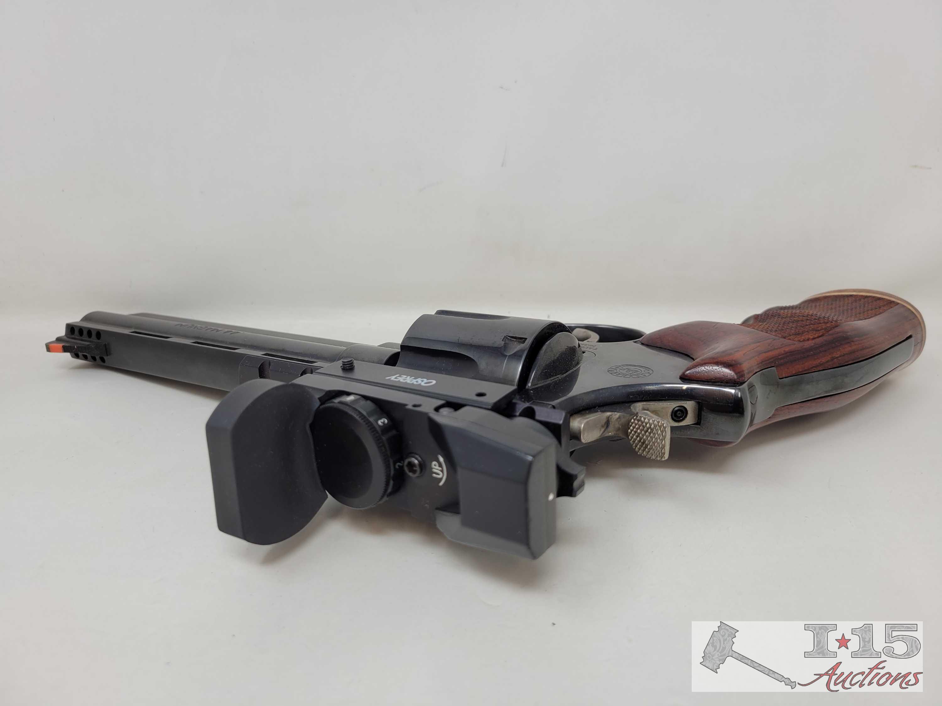 Taurus 44 .44mag Revolver