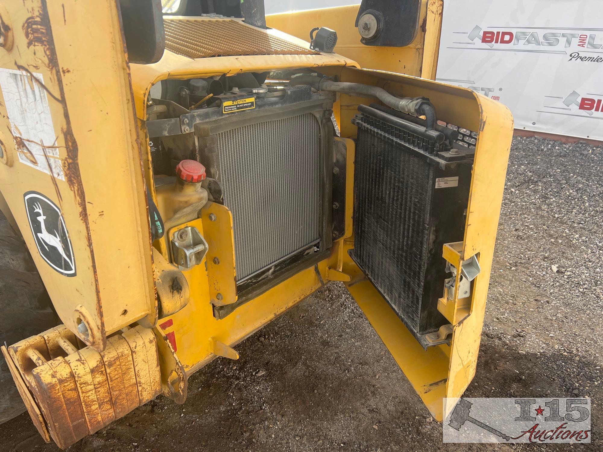 John Deere 320 Skid Steer