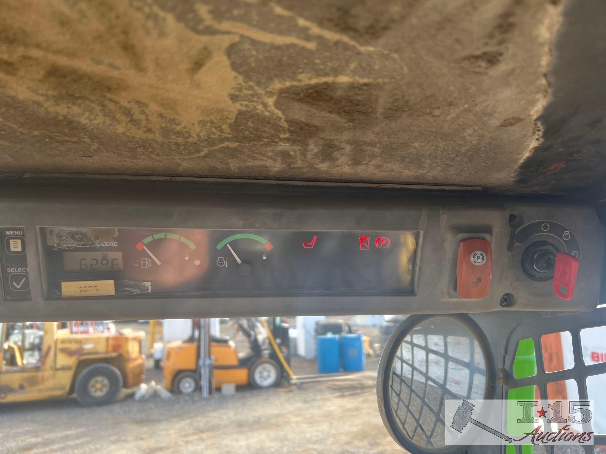 John Deere 320 Skid Steer