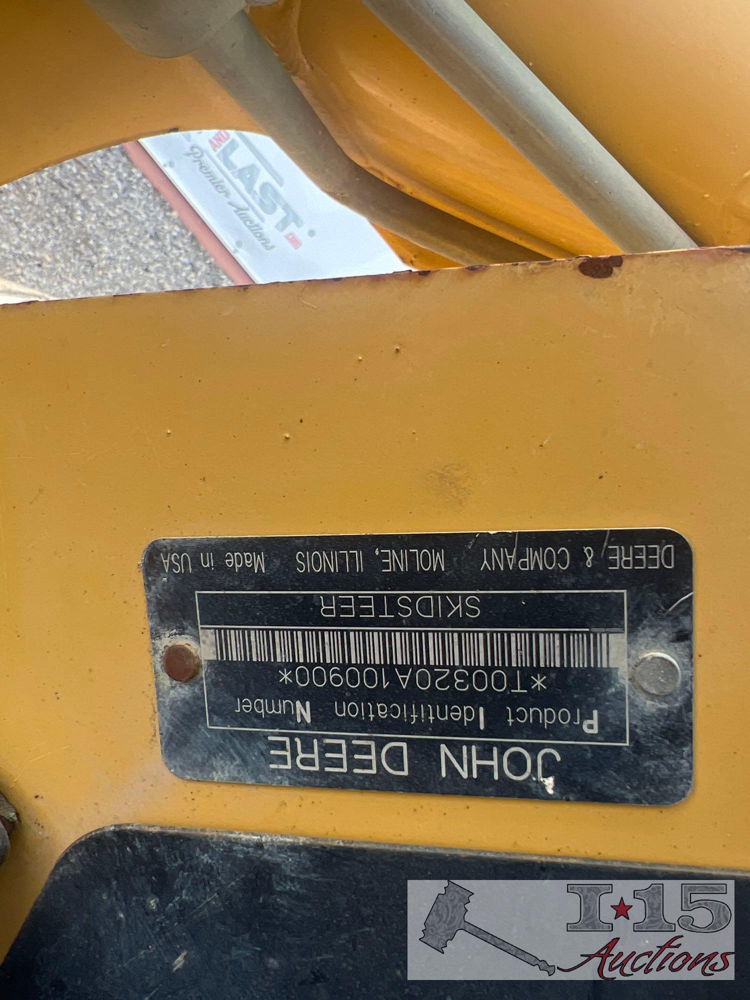 John Deere 320 Skid Steer