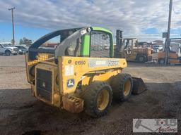 John Deere 320 Skid Steer