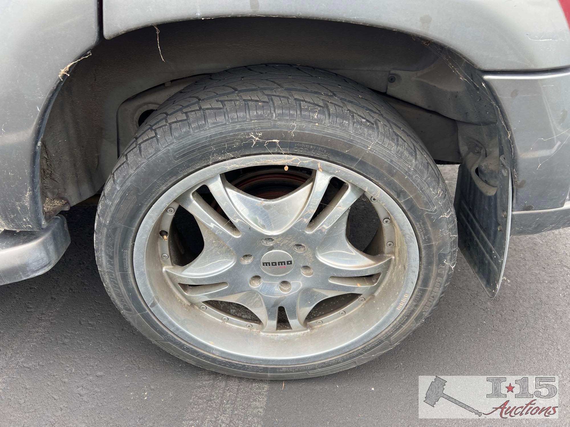 2004 Toyota Sequoia