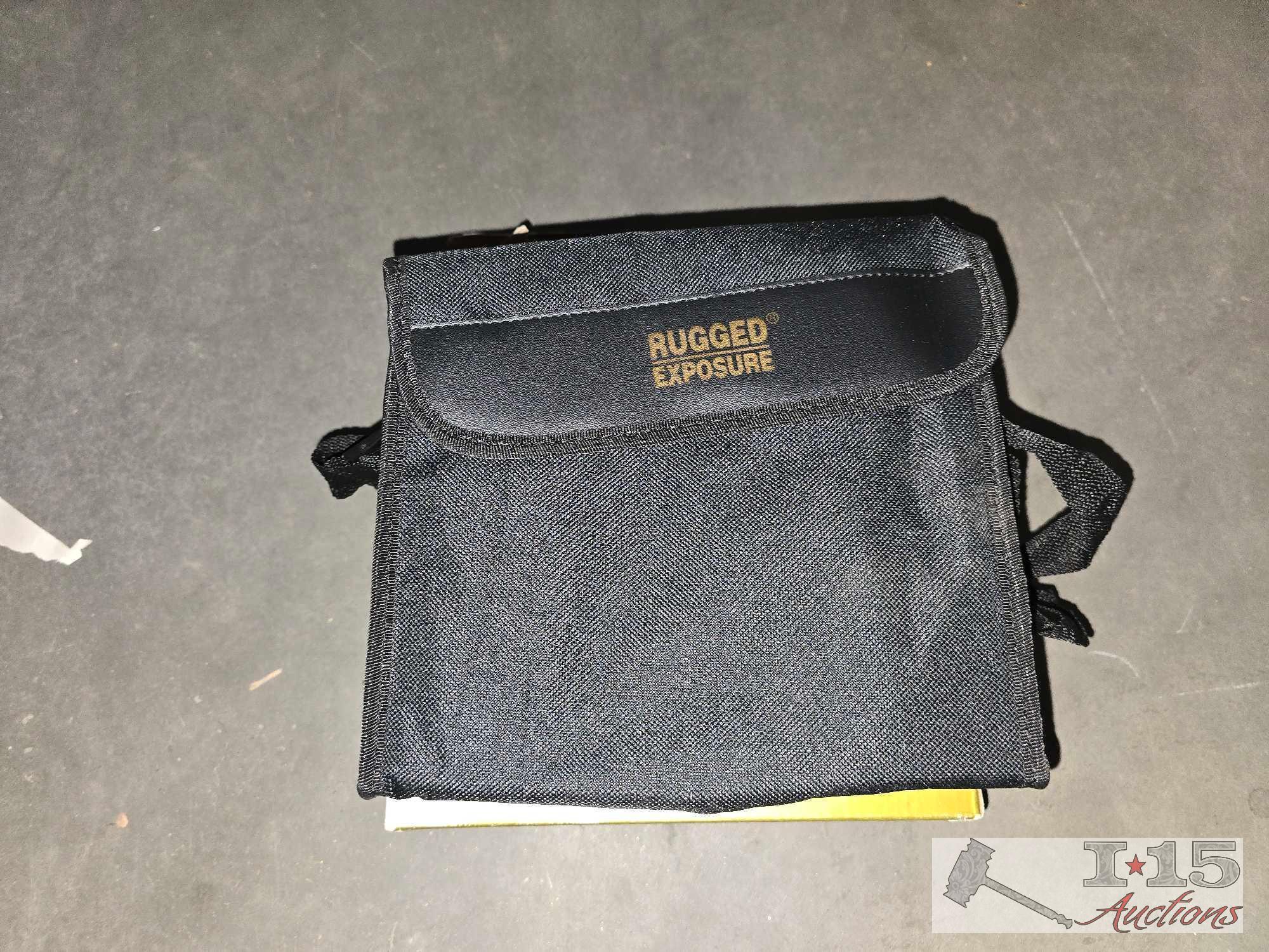 (3) Binoculars with Cases