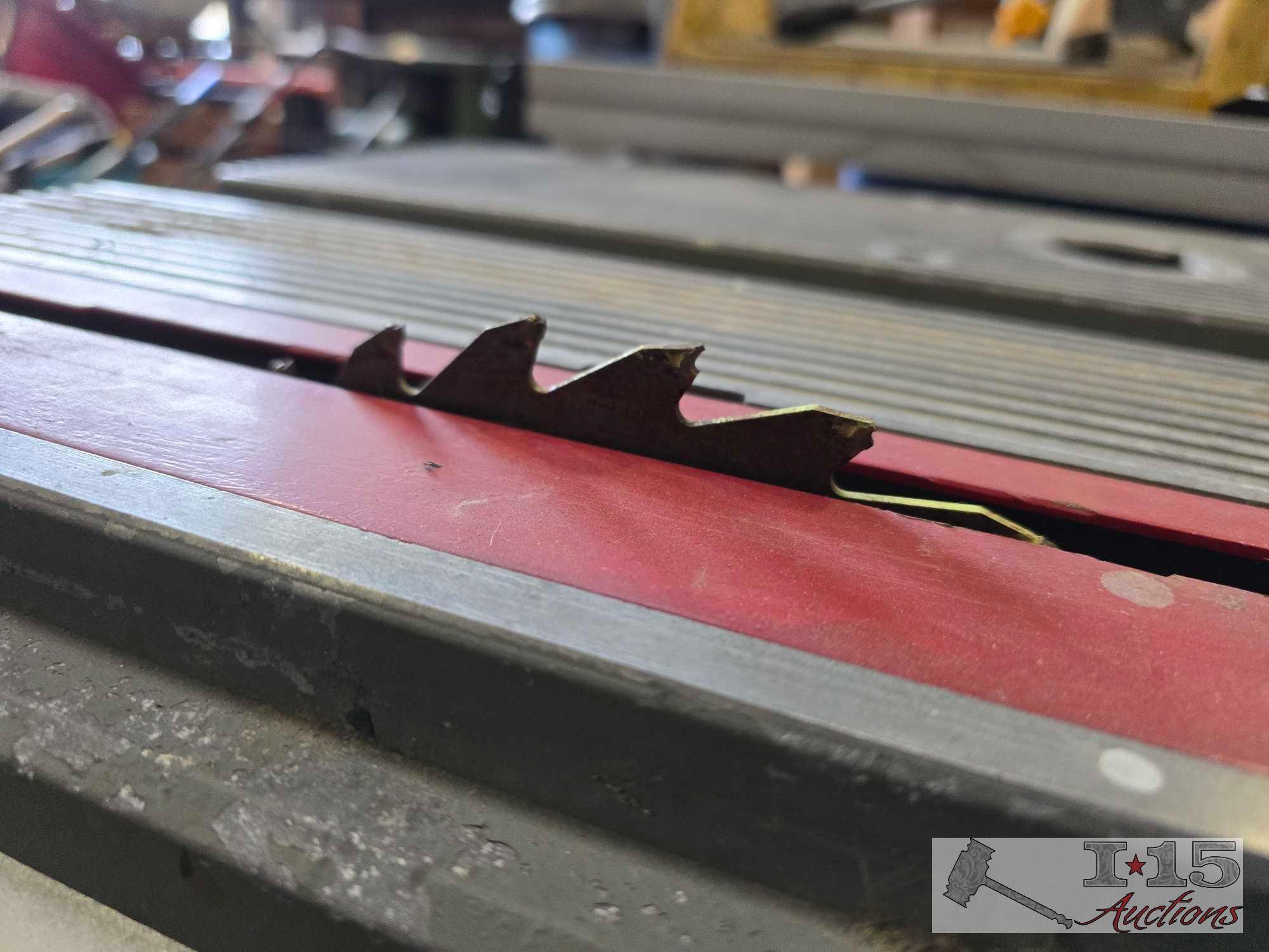 Ryobi BT 3000 Table Saw
