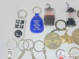 (17) Keychains