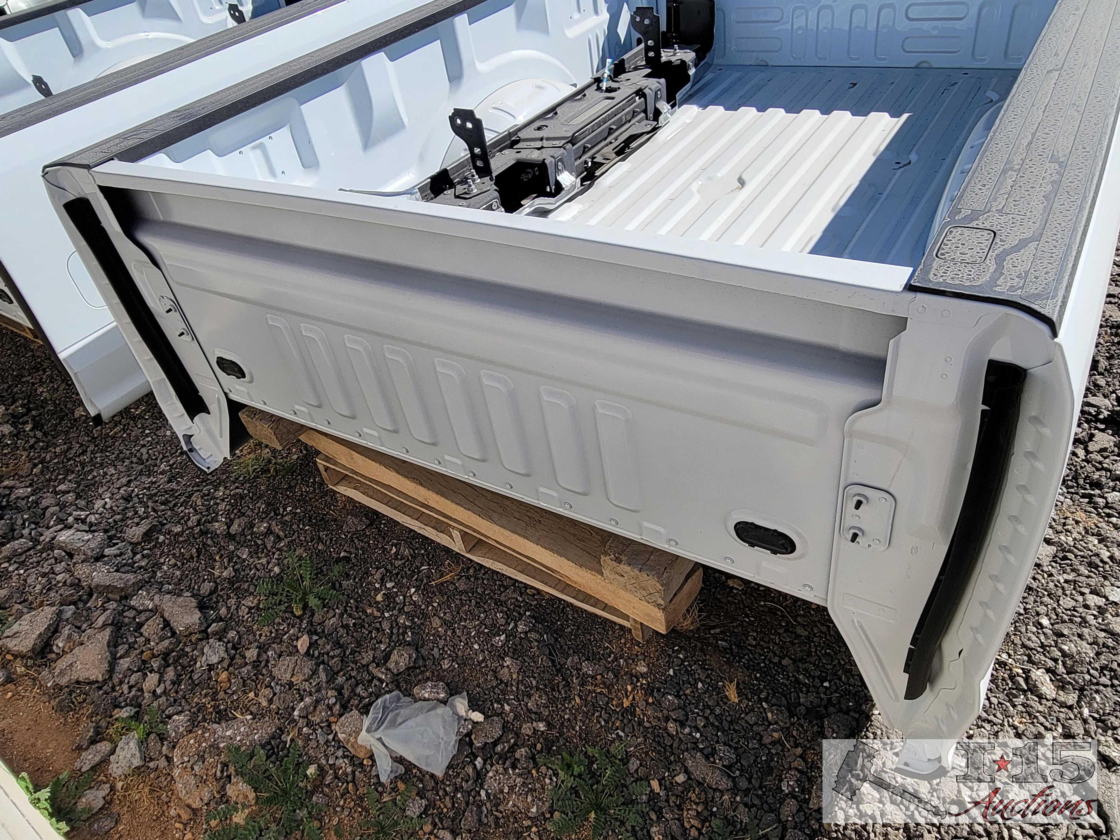 Ford Super Duty Truck Bed With Rear Bumper