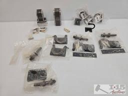 (11) Wall Mount Hanger Hooks