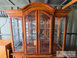 Light Up China Cabinet/Hutch