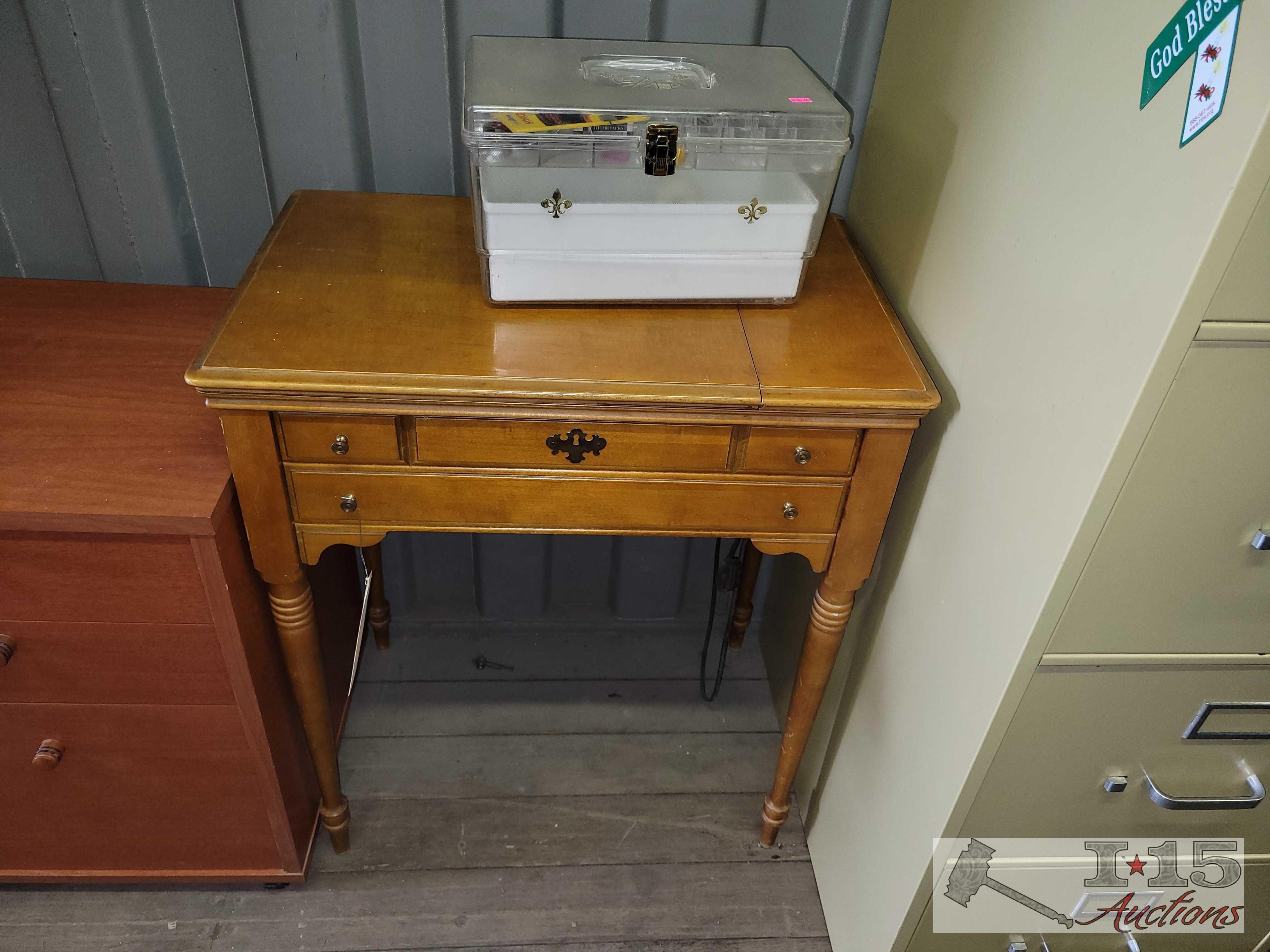 Singer Foldout Sewing Table