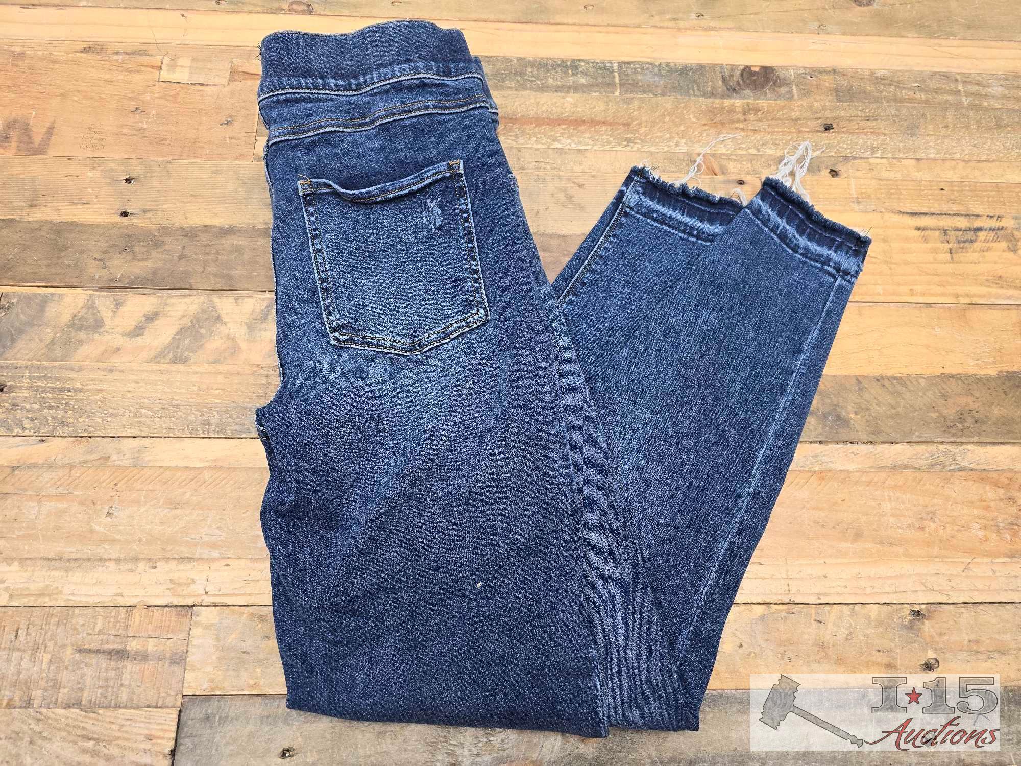 (14) Women's Pants