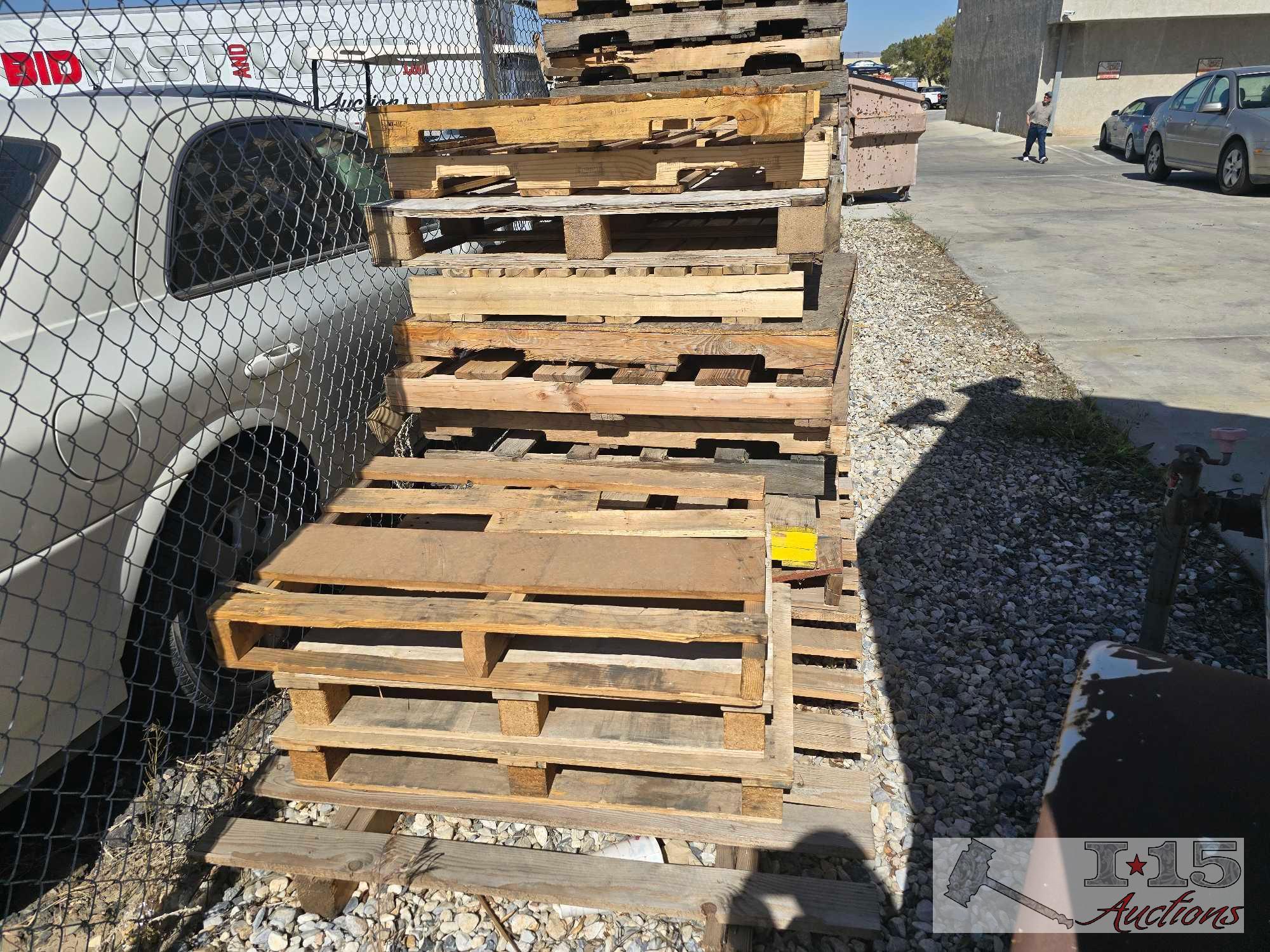 (14) Pallets