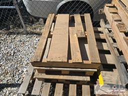 (14) Pallets