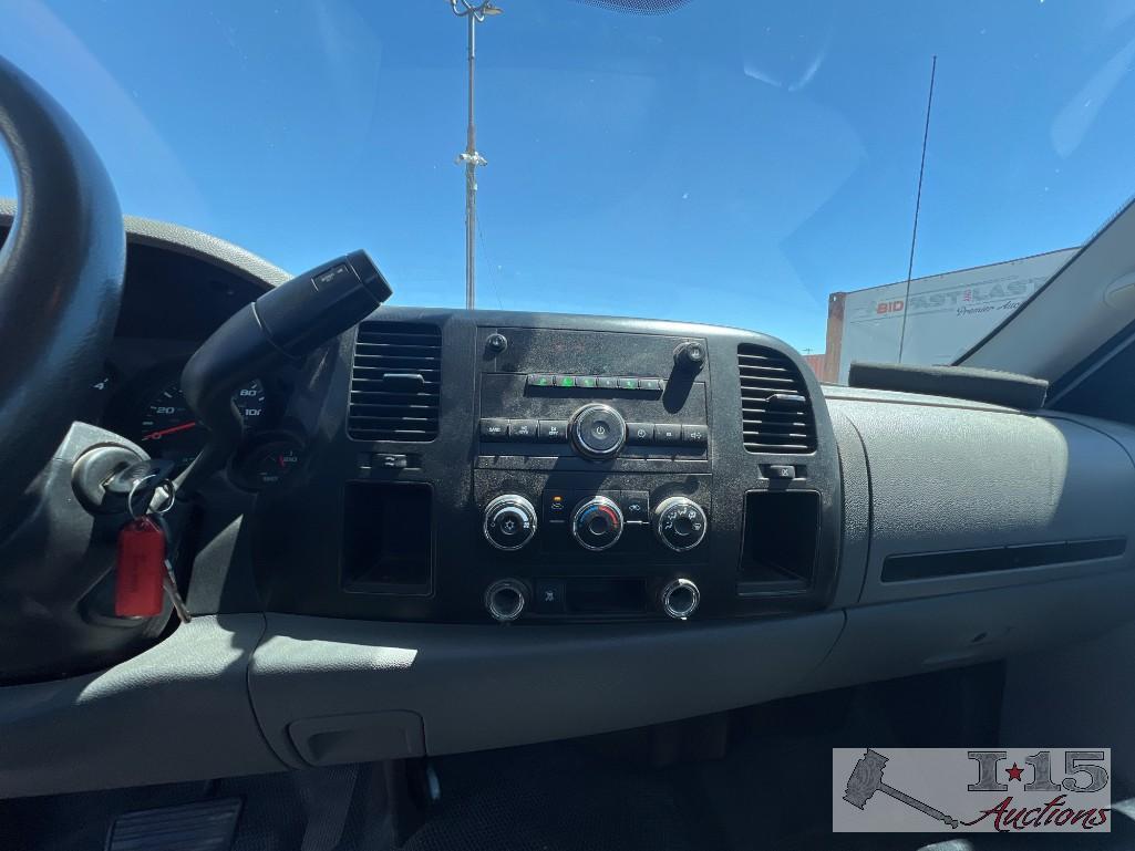 2009 Chevrolet Silverado Pickup Truck