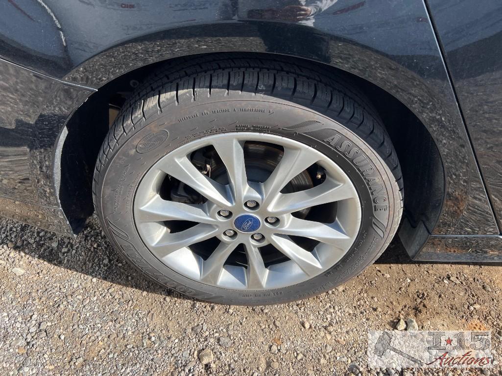 2017 Ford Fusion Hybrid Passenger Car