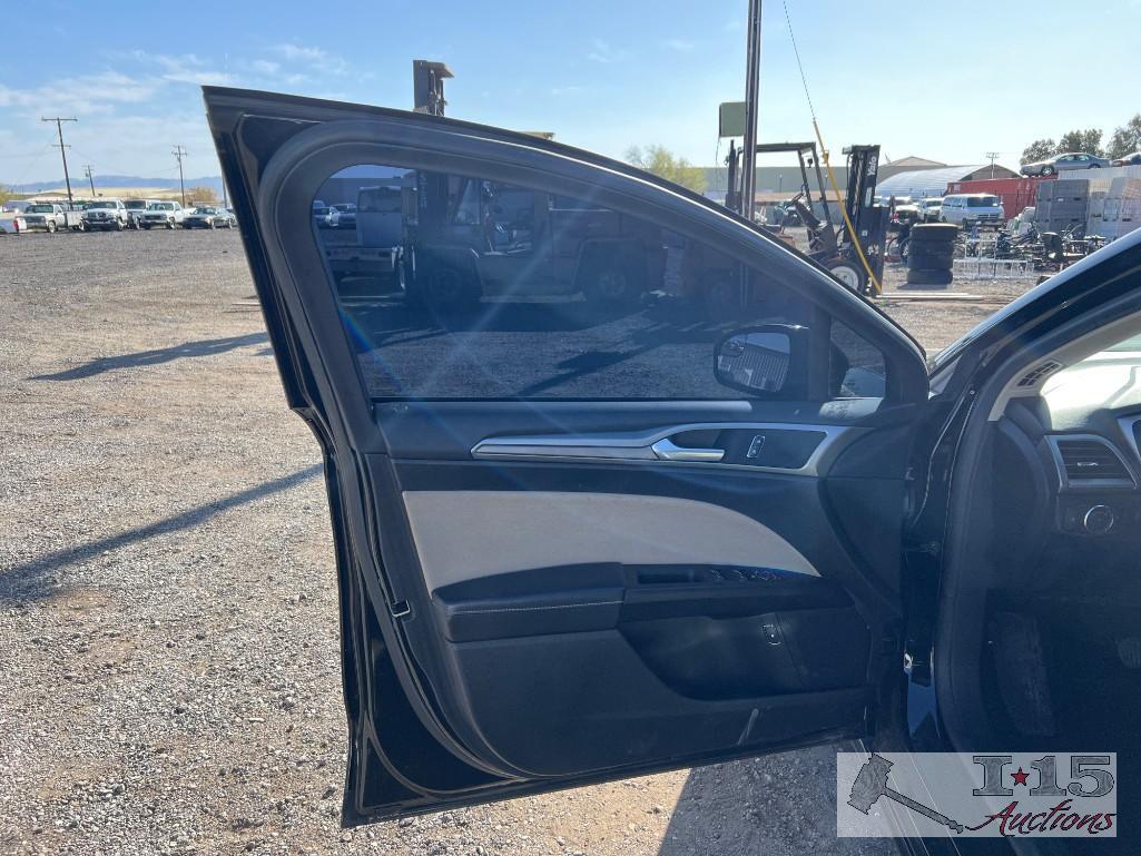 2017 Ford Fusion Hybrid Passenger Car