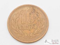 Japan 10 Yen Coin & Small Faux Gold Horse