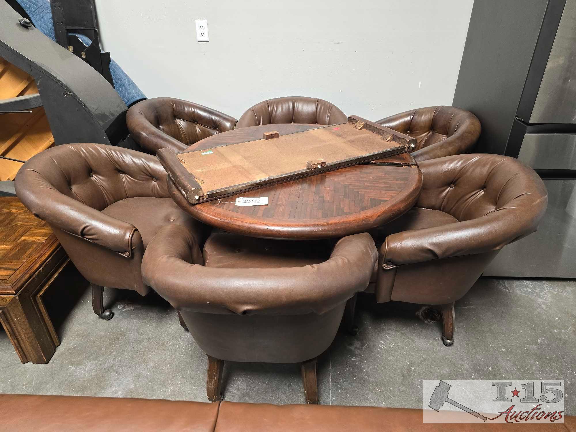 Dining Table with Leaf and (6) Chairs