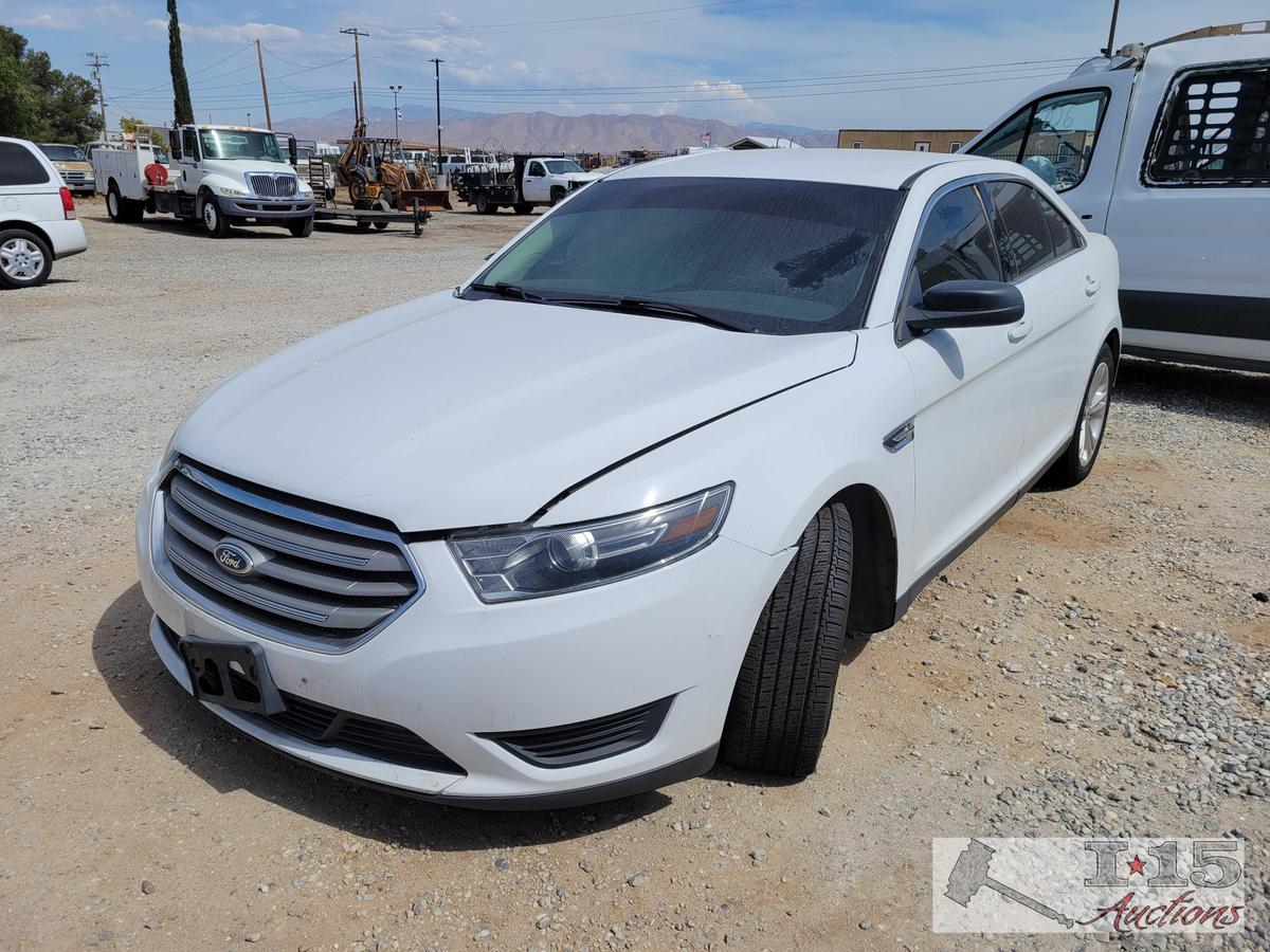 2015 Ford Taurus