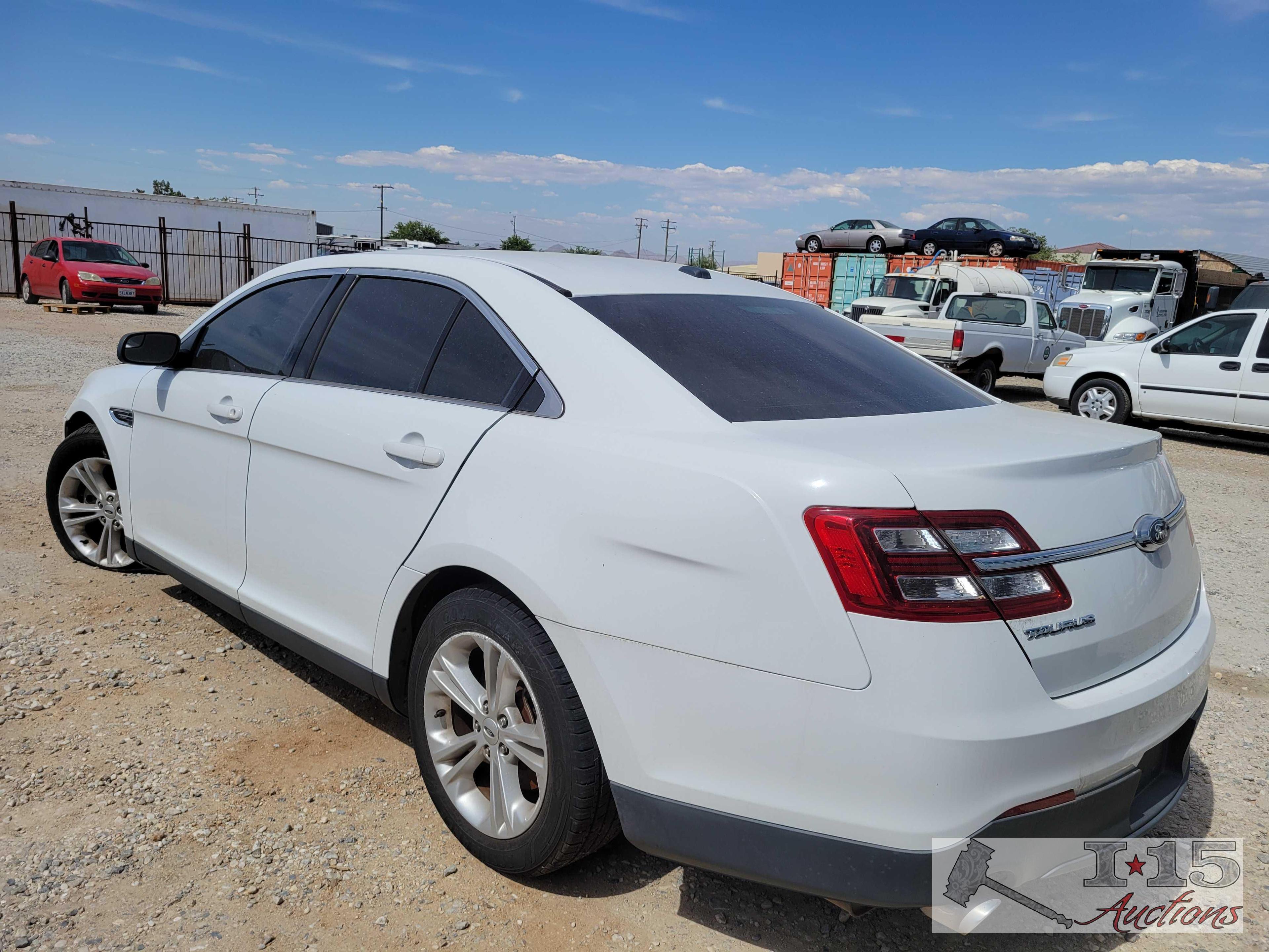 2015 Ford Taurus