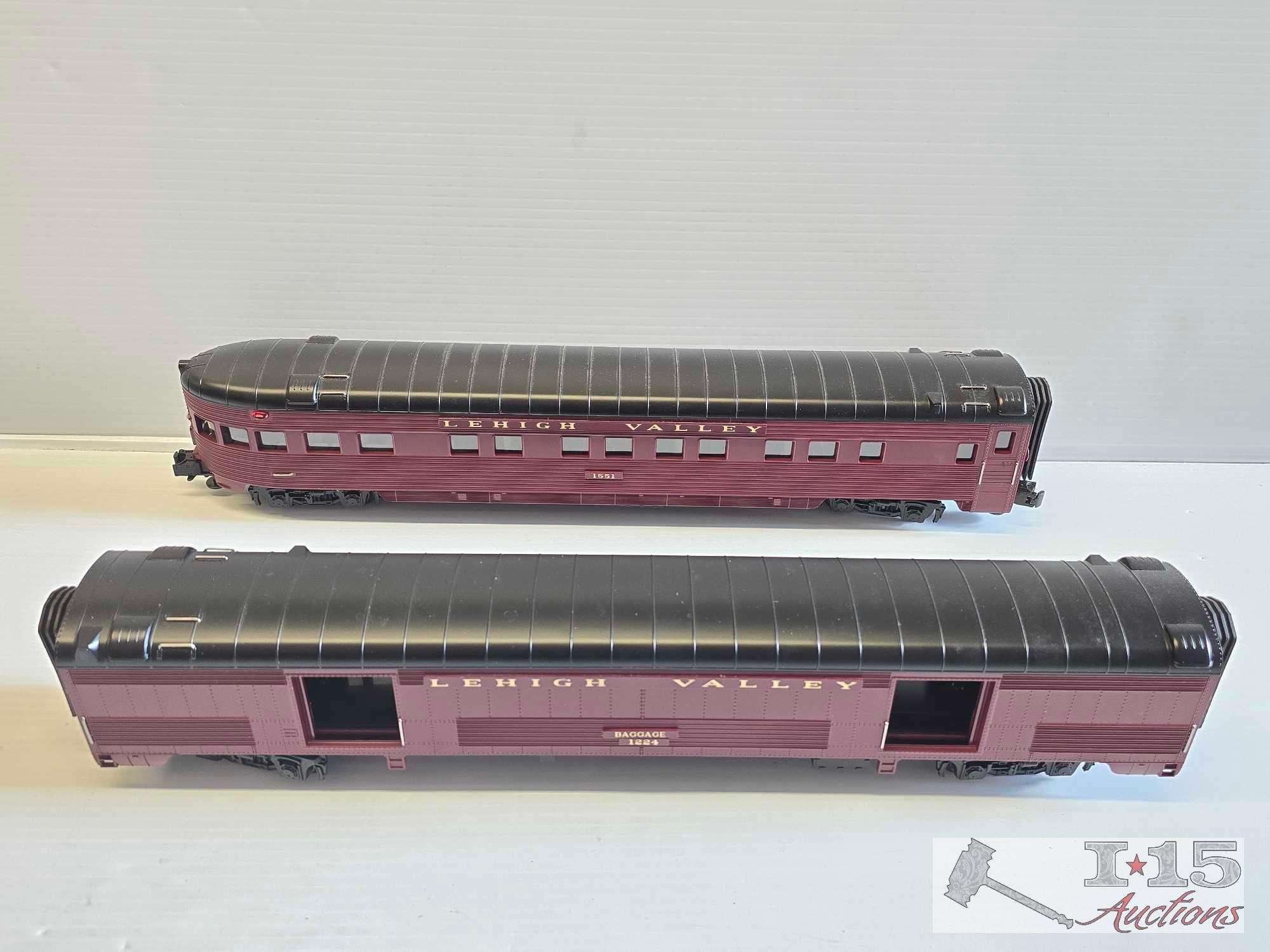 MTH Electric Trains 70' Scale Streamlined Passenger Car Set